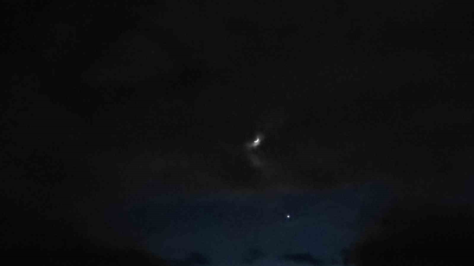 van semalarinda solen hilal ay venus ve jupiter ayni karede 1 vckVLvdQ