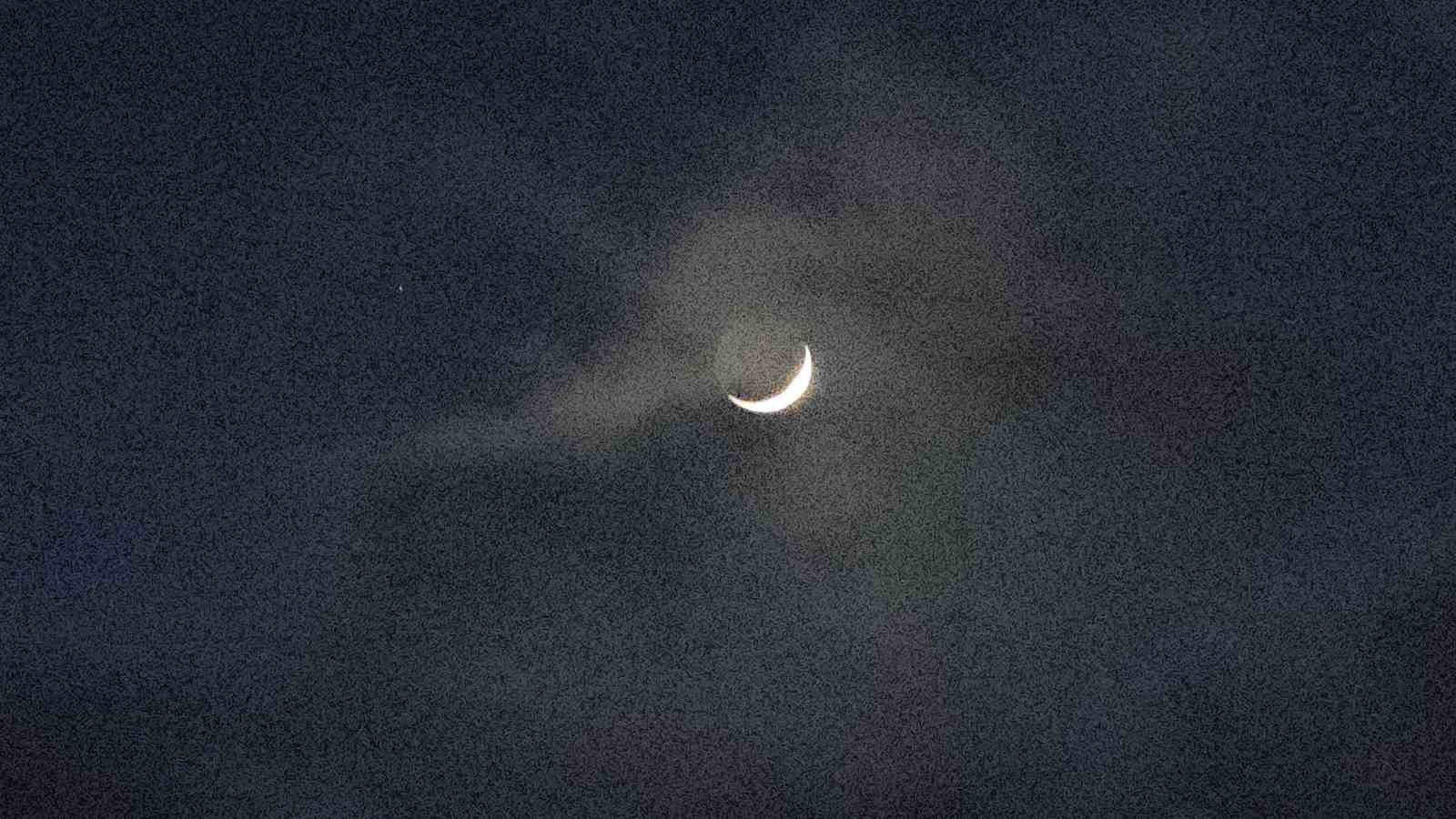 van semalarinda solen hilal ay venus ve jupiter ayni karede 4 dZMC9LUN