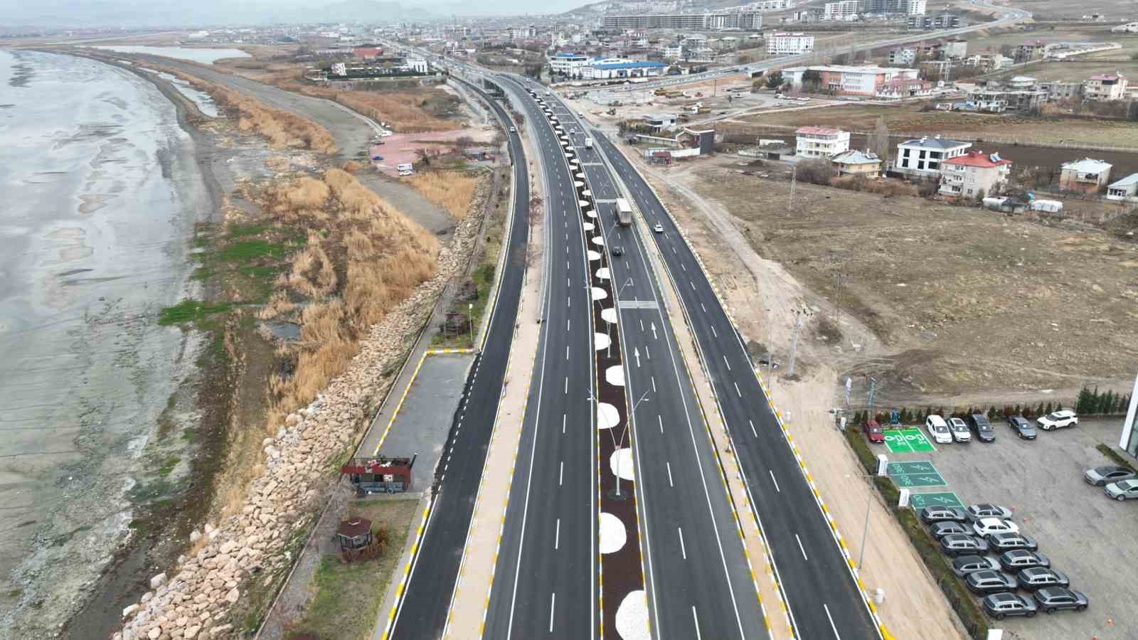 van trafigine nefes cevre yolunun 28 kilometrelik 2 etabi aciliyor 6 uWpnwDfB