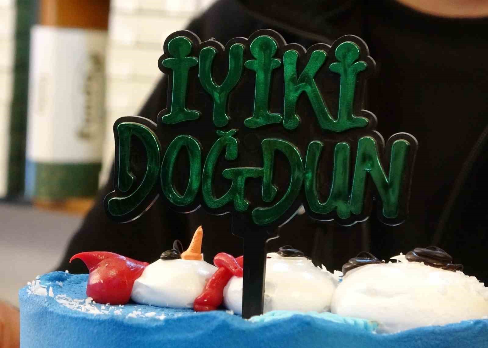 vanda 1 ocak dogum gunu telasi pastaneler icin yilin en yogun gunu 5 L5yfwUYC