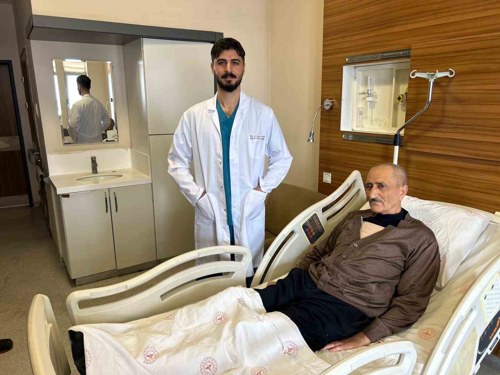 vanda 25 dakika kalbi duran hasta bypass ameliyatiyla kurtarildi 1