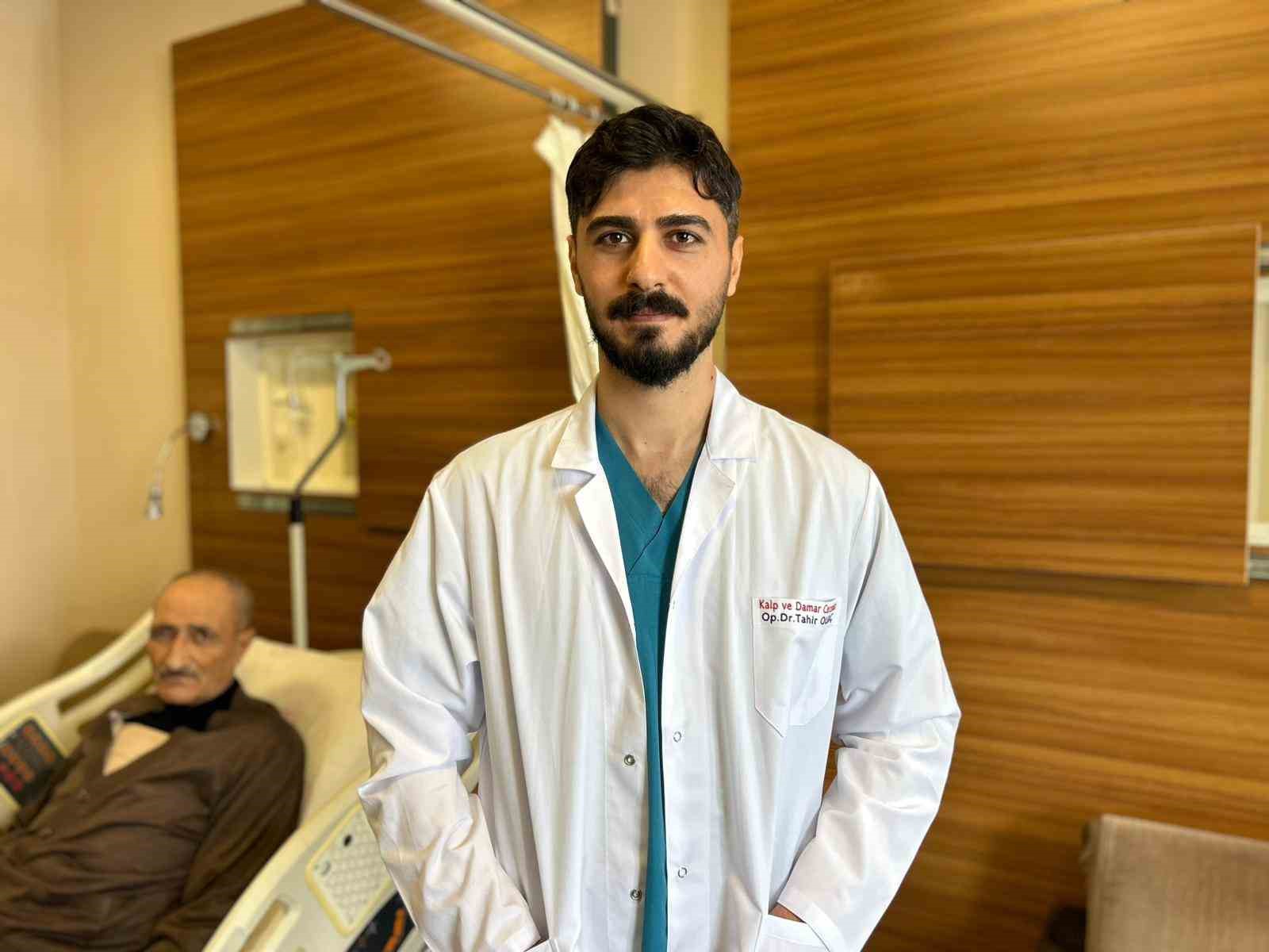 vanda 25 dakika kalbi duran hasta bypass ameliyatiyla kurtarildi 2 kDSaSVV8