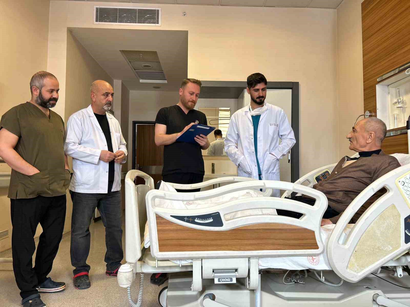 vanda 25 dakika kalbi duran hasta bypass ameliyatiyla kurtarildi 4 KOKQXwcG