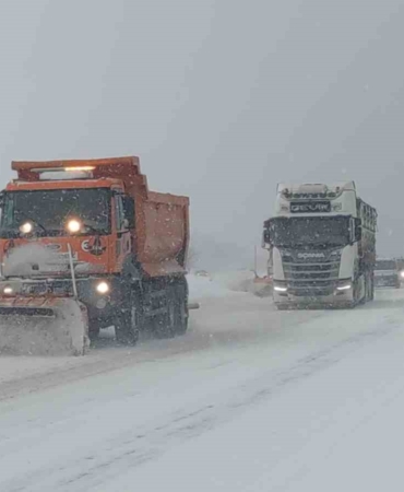 vanda-266-yerlesim-yerinin-yolu-kapali-uKmx17OW.jpg