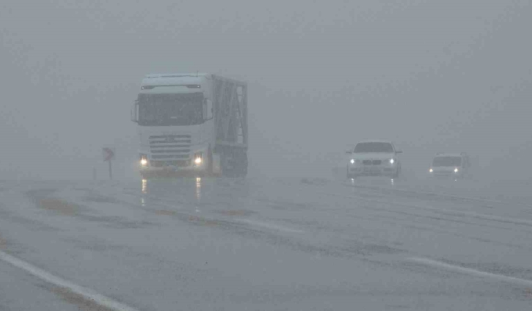 vanda-50-yerlesim-yerinin-yolu-kapali-ENhGVHZw.jpg