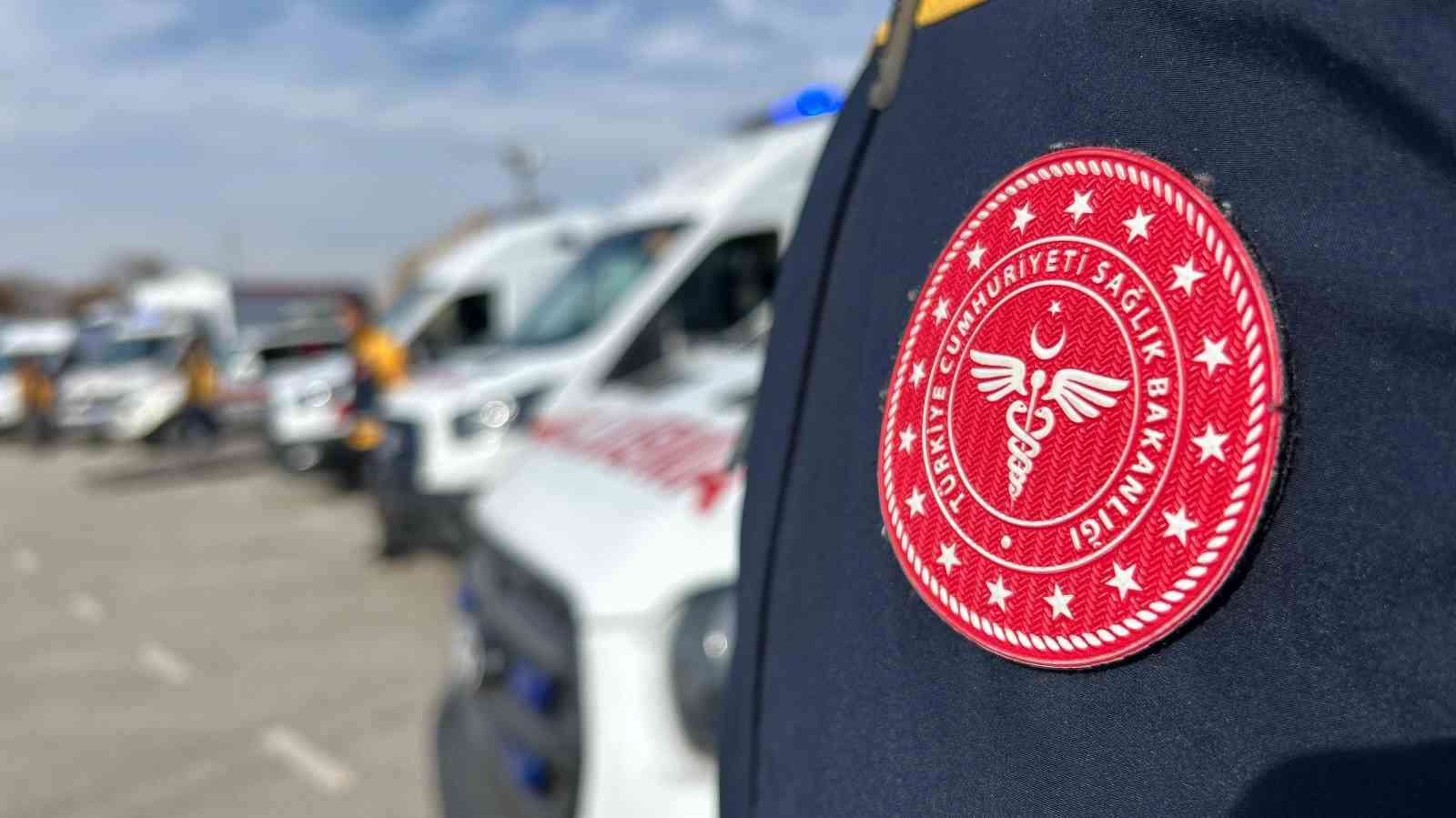 vanda acil saglik ekipleri cetin kis sartlarina karsi goreve hazir 6 NRdFqCFD