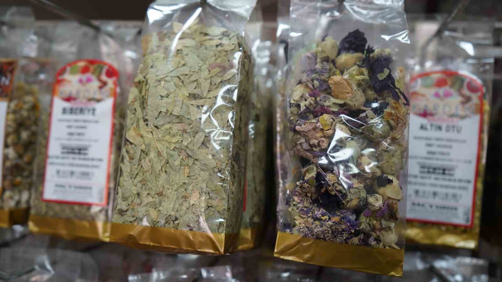 vanda bahar gecisi aktarlara ilgiyi artirdi 4 bX4PJqJC