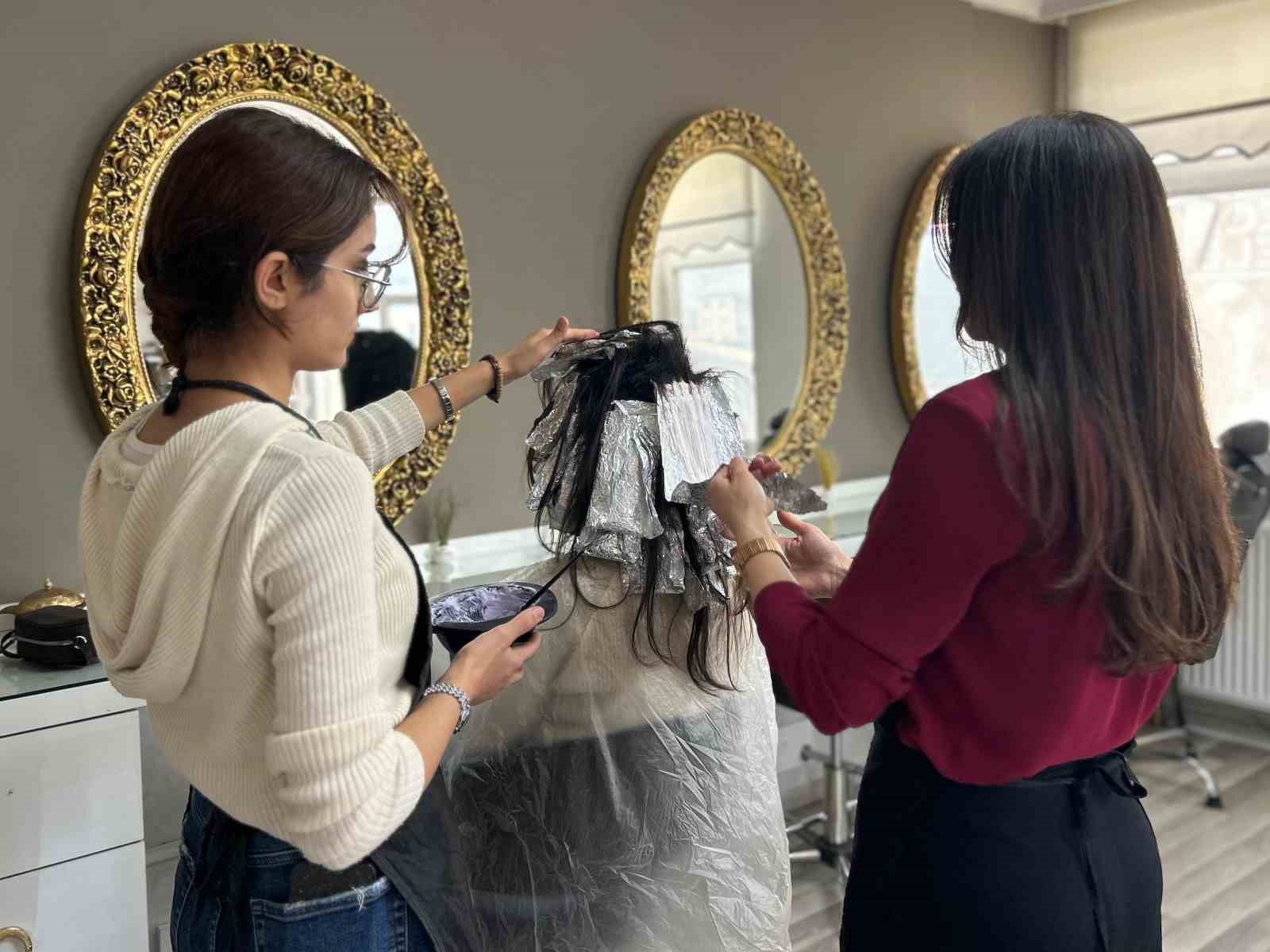vanda bayram yogunlugu yasayan kuafor ve berberler randevulu sisteme gecti 2 M8TGHJ5t