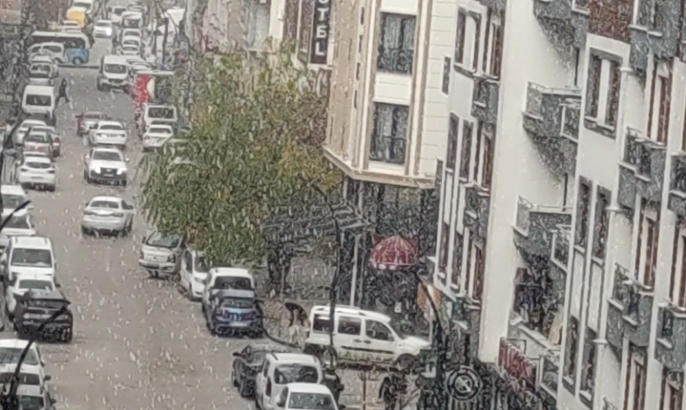 vanda dolu yagisi sehri beyaza burudu 0 28XO8qSL