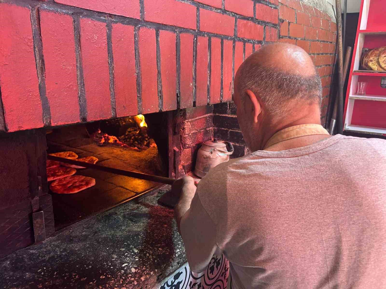 vanda firincilar 300 derece sicaklikla mucadele ediyor 2