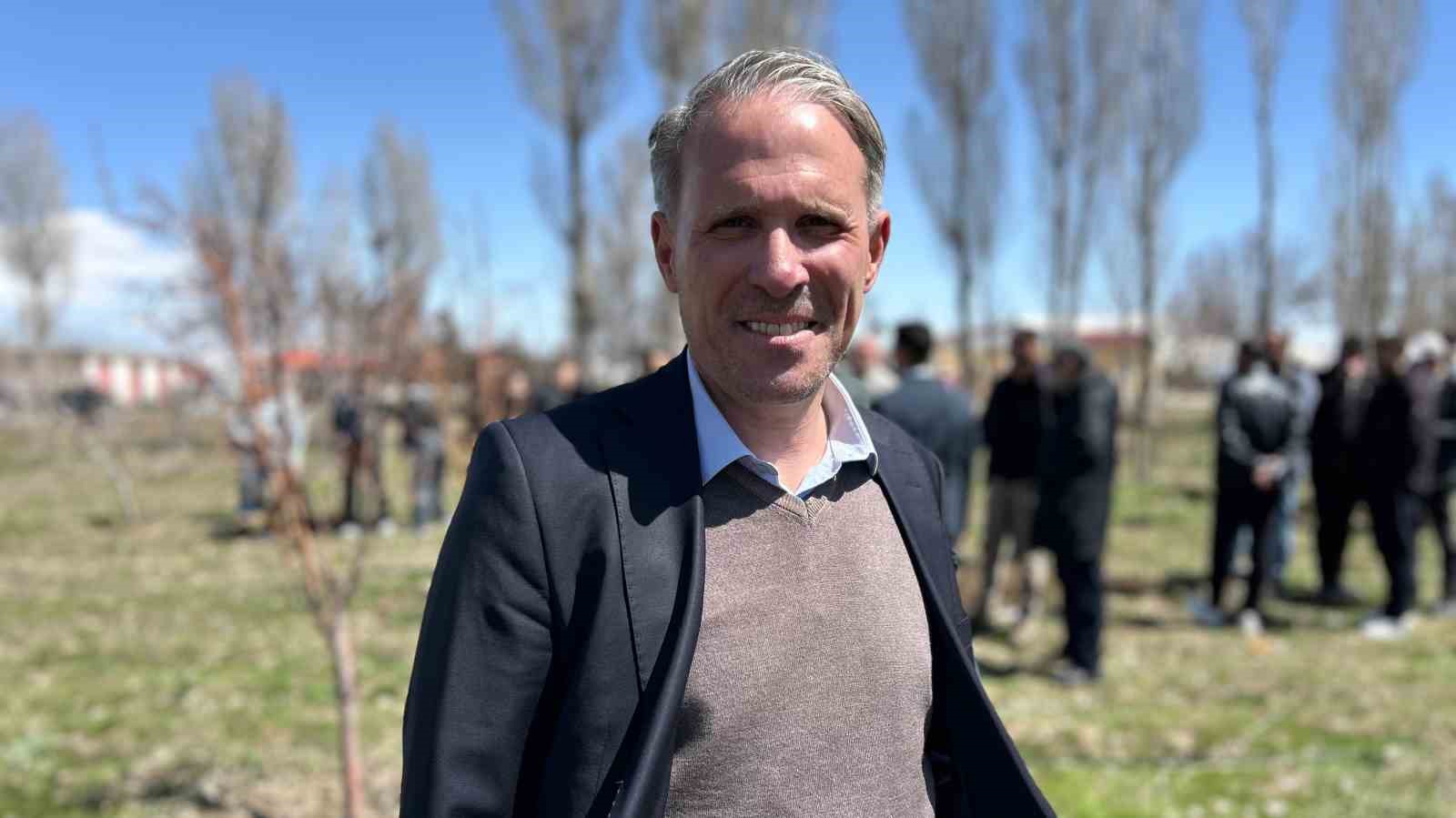 vanda gelecegin diplomatlari toprakla bag kurdu 2 11H5reV3