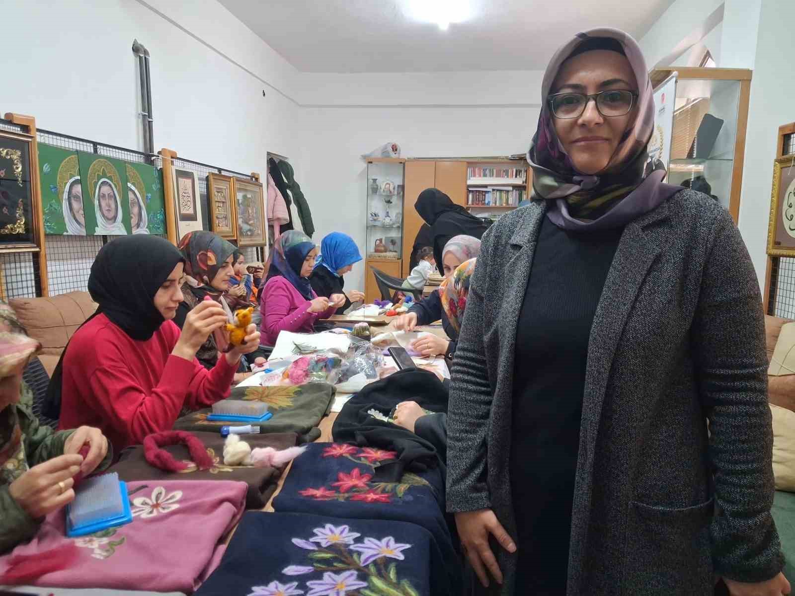 vanda kadin emegi sanata ve ekonomiye katki sagliyor 1 s9WVPEBm