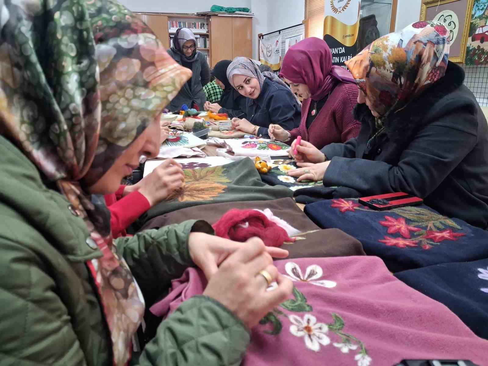 vanda kadin emegi sanata ve ekonomiye katki sagliyor 3 9zisVyNF