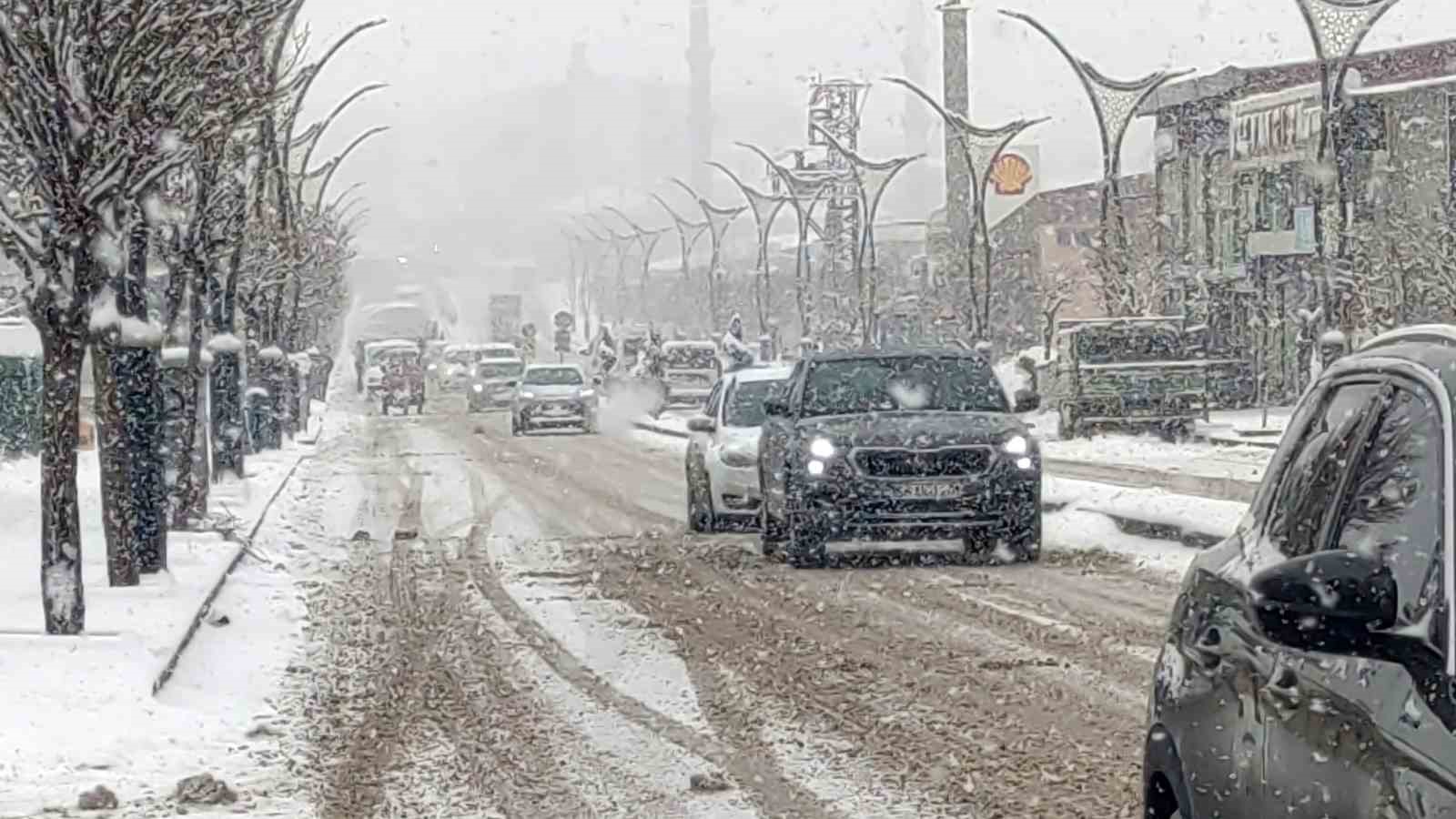 vanda kar yagisi etkili oluyor 5 ZiLuiE64