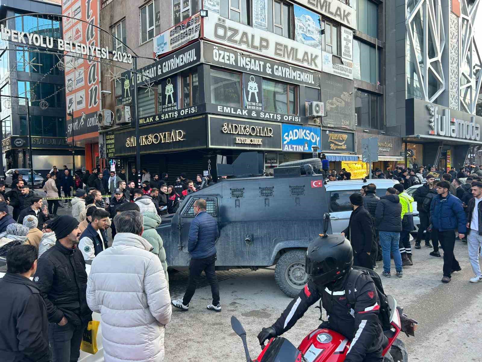 vanda kuyumcunun altin ve paralarla kayiplara karisti iddiasi 2 64EYWIM6