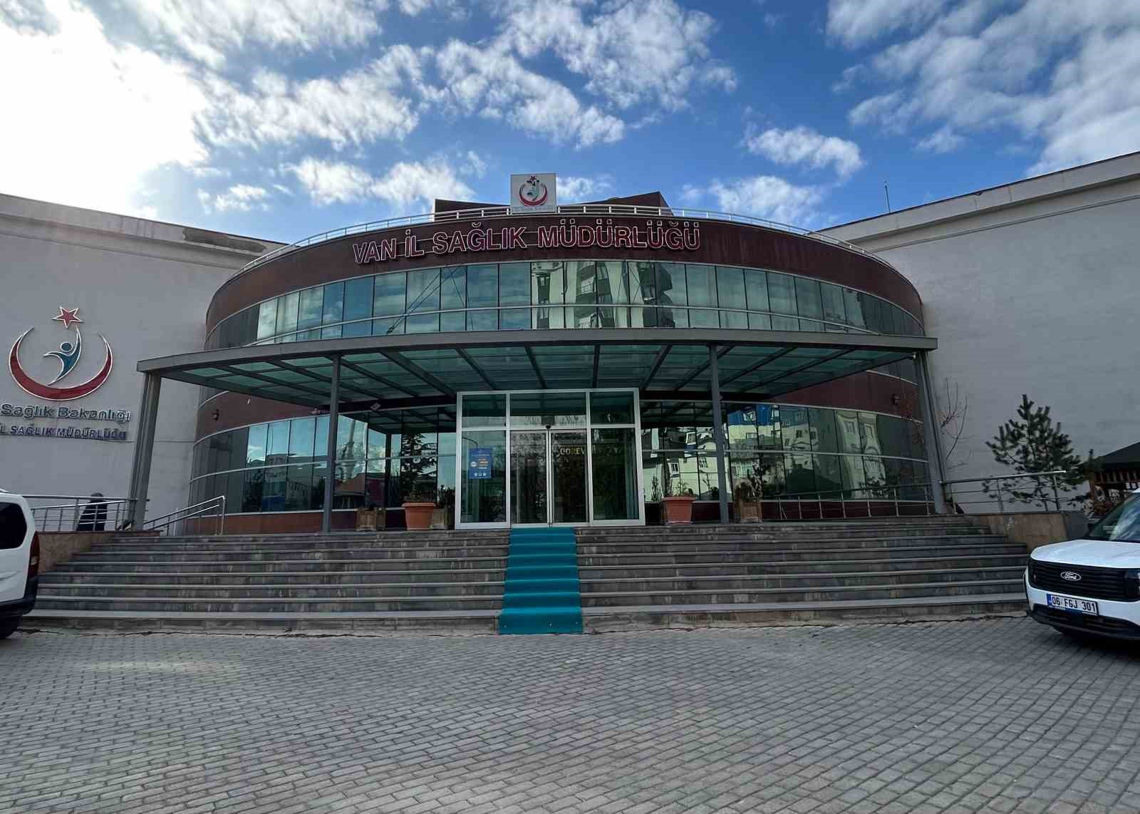 vanda sigara birakma polikliniklerinde 800 kisi sigarayi birakti 1