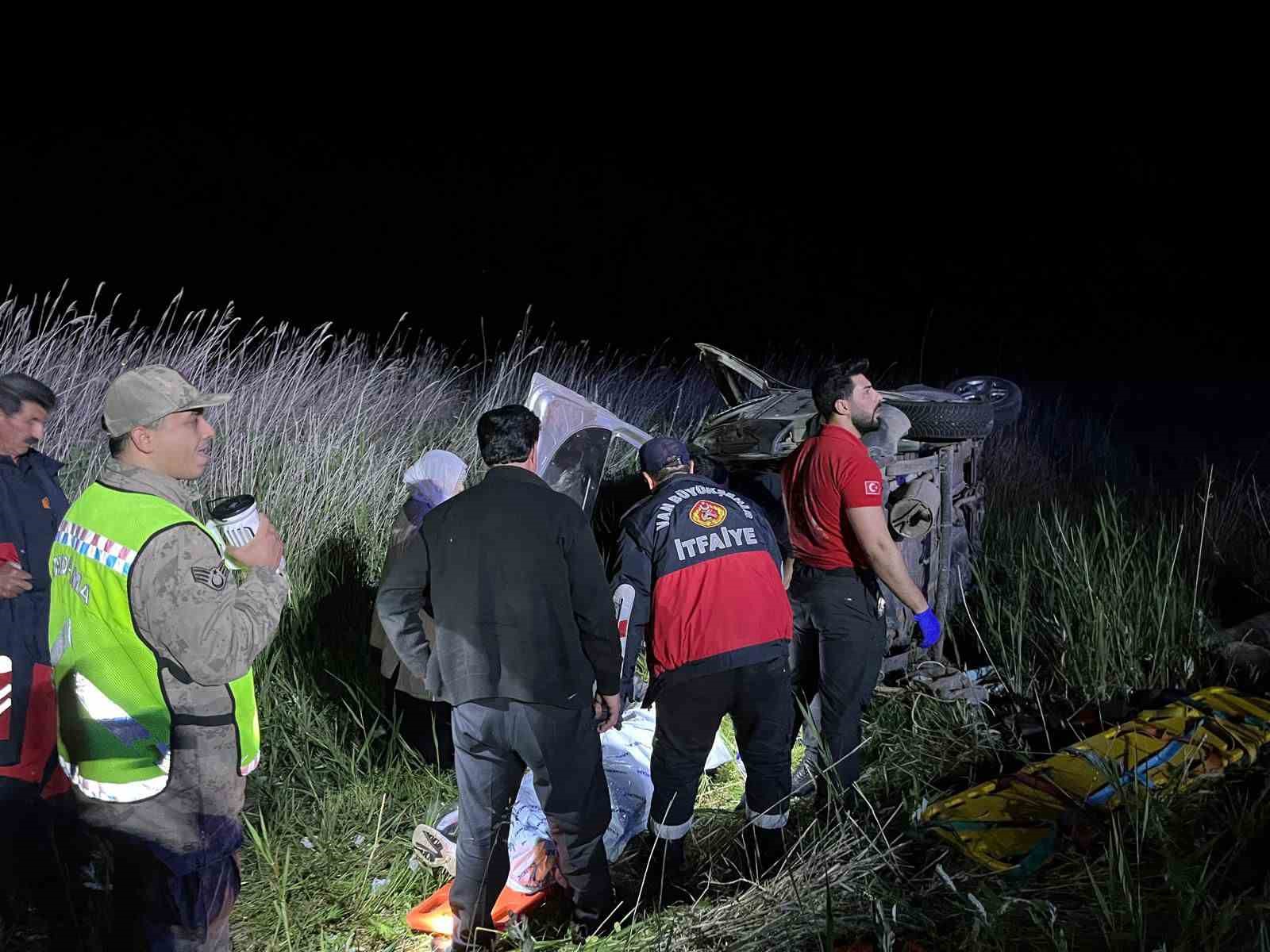 Van’da trafik kazası: 6 yaralı 6 vanda trafik kazasi 6 yarali 2 FyjAYvQ9