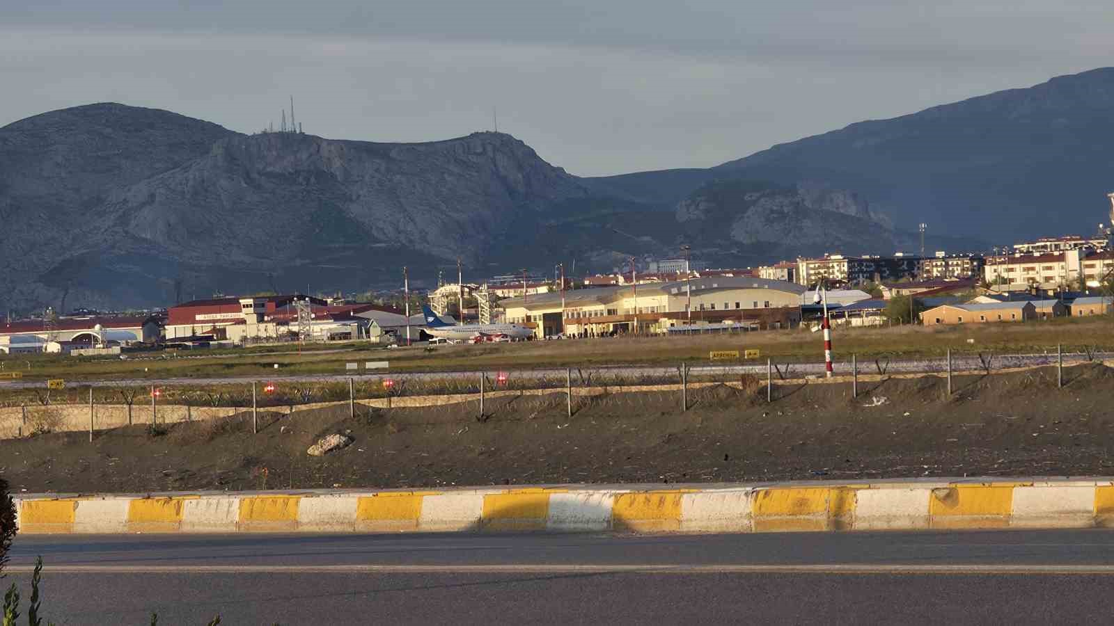 vanda yakalanan duzensiz gocmenler sinir disi edildi 5 ptGfEwiH