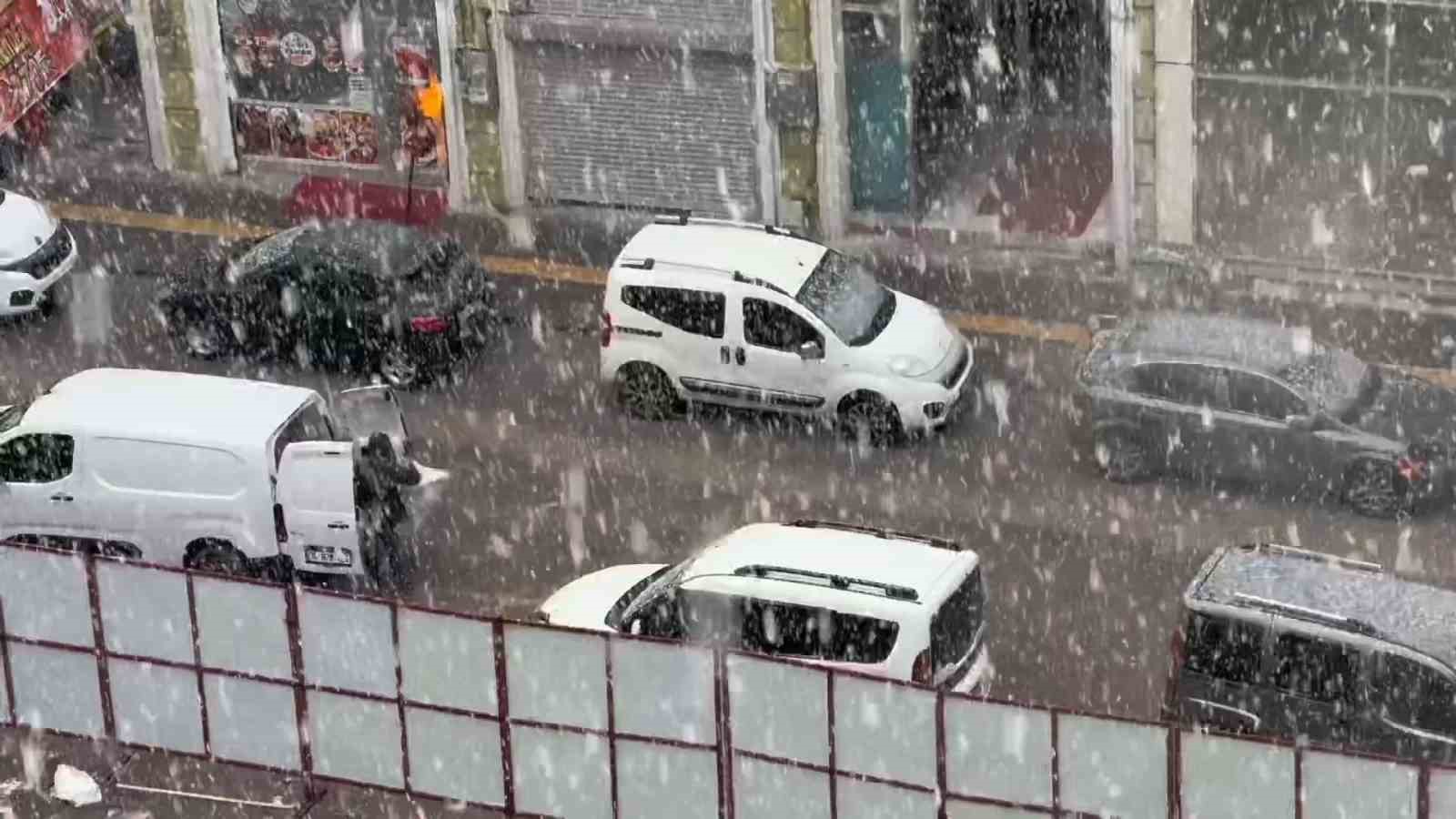 vanda yogun kar yagisi etkili oldu 2 SMh7gShA