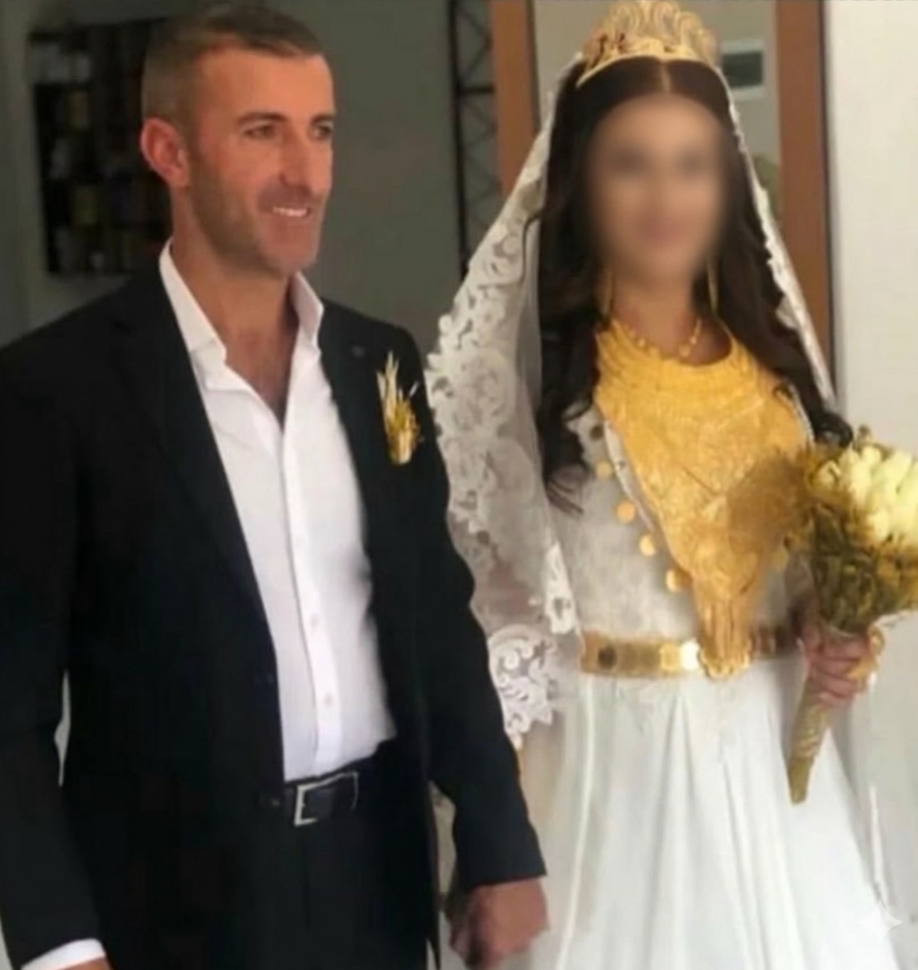 vandaki kazada hayatini kaybeden aile yan yana defnedildi 12 OAplMfdc