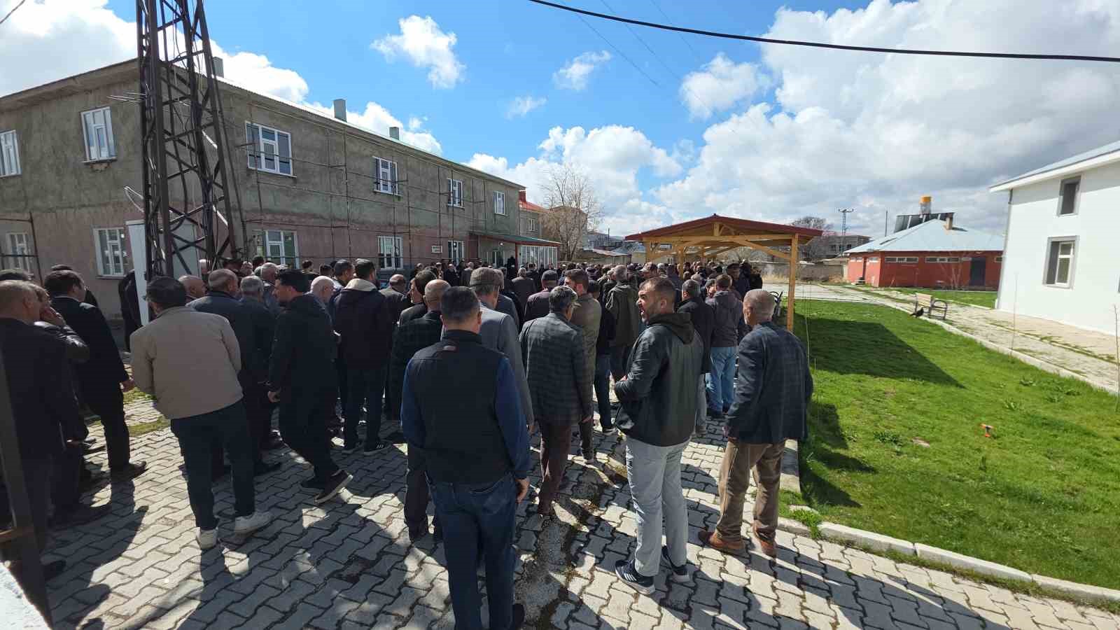 vandaki kopek dehsetinde kan donduran detaylar 1 G7DiBRPQ