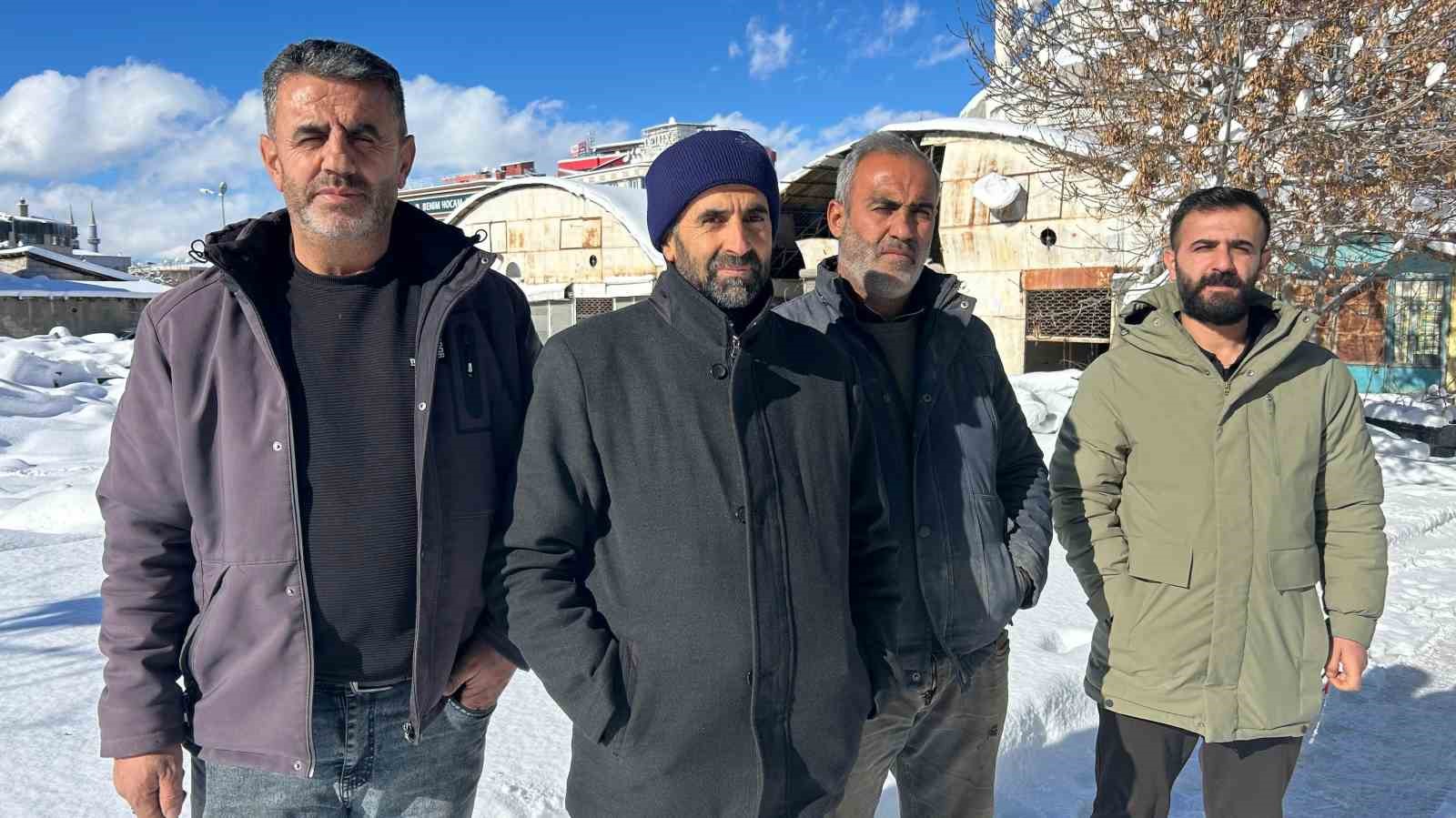 vanin 27 yillik misir carsisi iki katli modern arasta oluyor 3 ArKfZra7