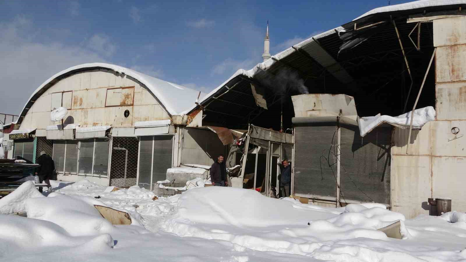 vanin 27 yillik misir carsisi iki katli modern arasta oluyor 5 unJwEGVn
