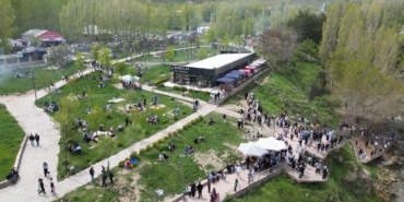 vanin-doga-harikasi-bayramda-doldu-tasti-YDM3tSlu.jpg