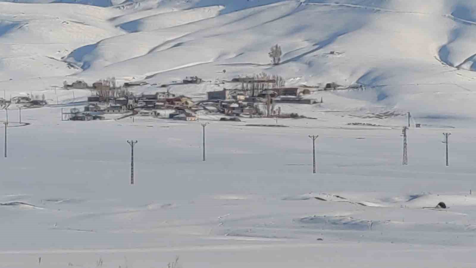 vanin kirsal mahallelerinde karla gelen guzellik 4 FQZWhb7Z