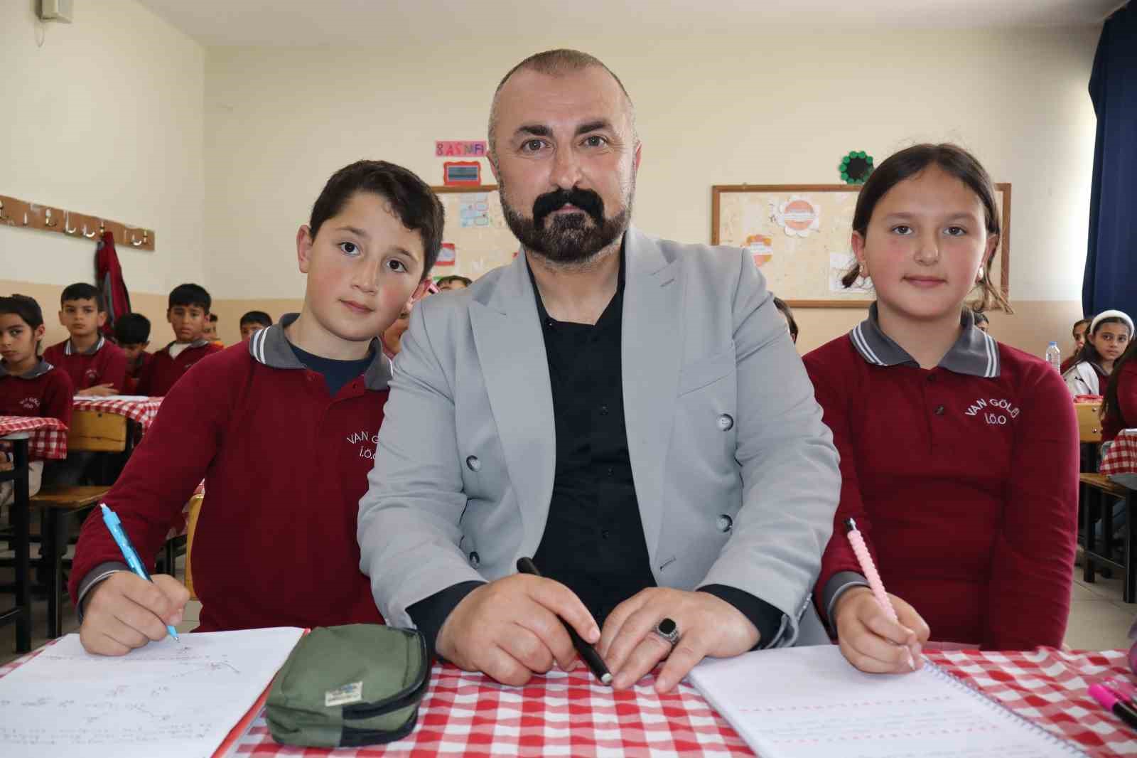 vanli ogrenciler matematik olimpiyatlarinda dunya sampiyonu oldu 2 H38Eymsz