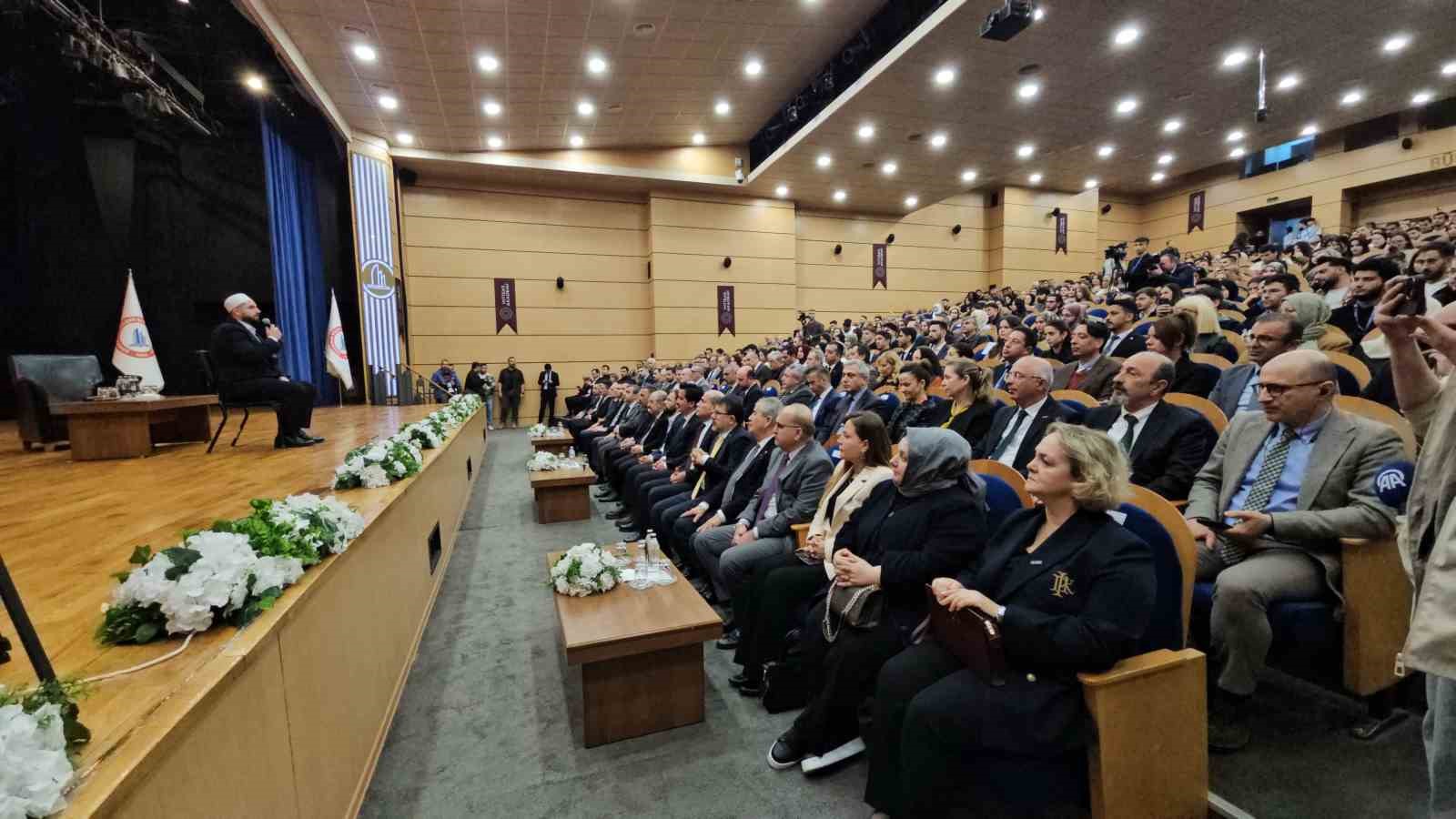 varank turkiye yuzyilini mazlum milletler icin de insa etmek mecburiyetindeyiz 3 aBQgfXLv