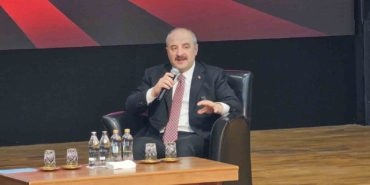 varank-turkiye-yuzyilini-mazlum-milletler-icin-de-insa-etmek-mecburiyetindeyiz-StAIYwey.jpg