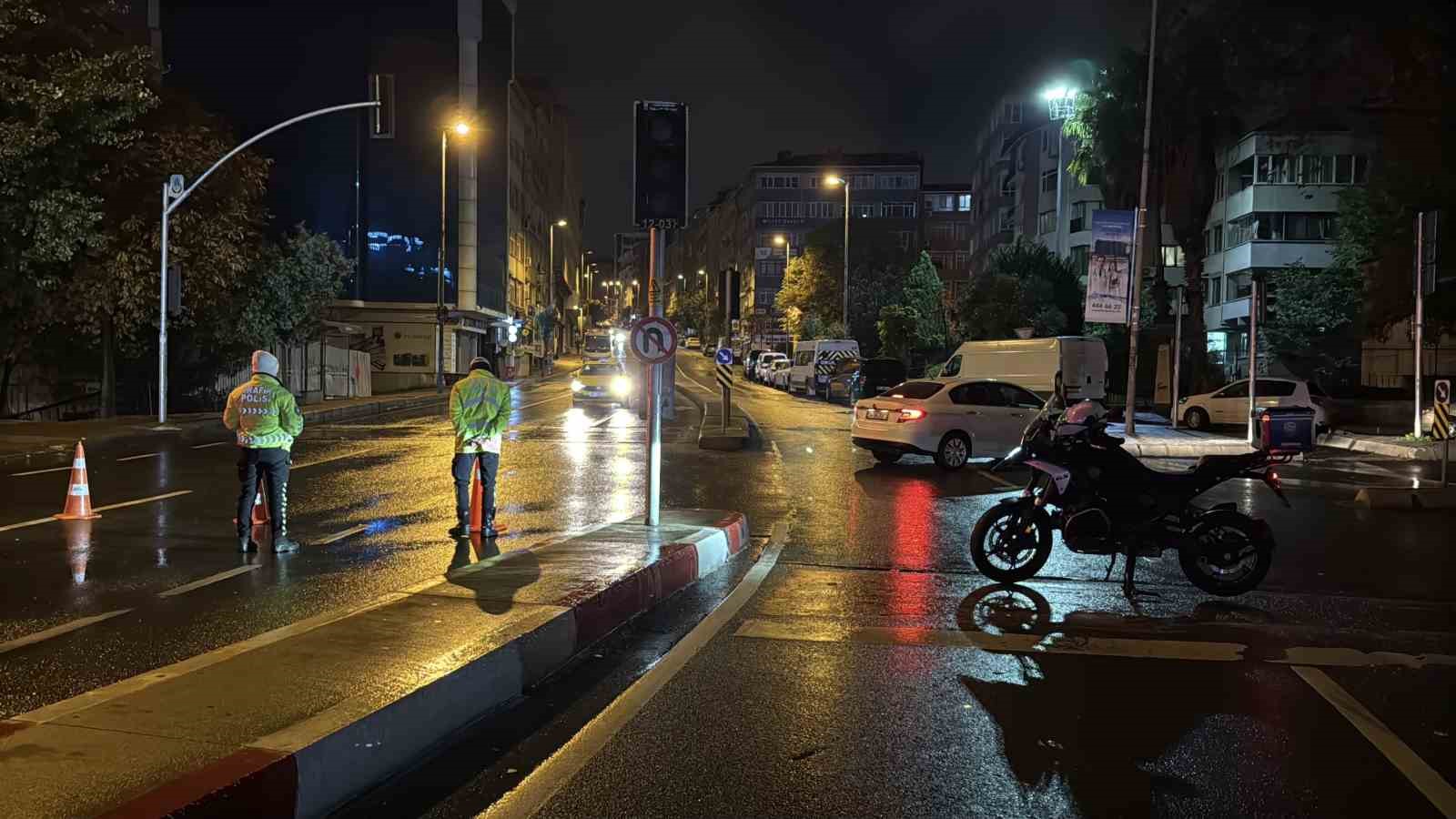 vatan caddesi cumhuriyet bayrami provalari nedeniyle trafige kapatildi 2