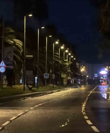vatan-caddesi-cumhuriyet-bayrami-provalari-nedeniyle-trafige-kapatildi-eBrLFHBh.jpg
