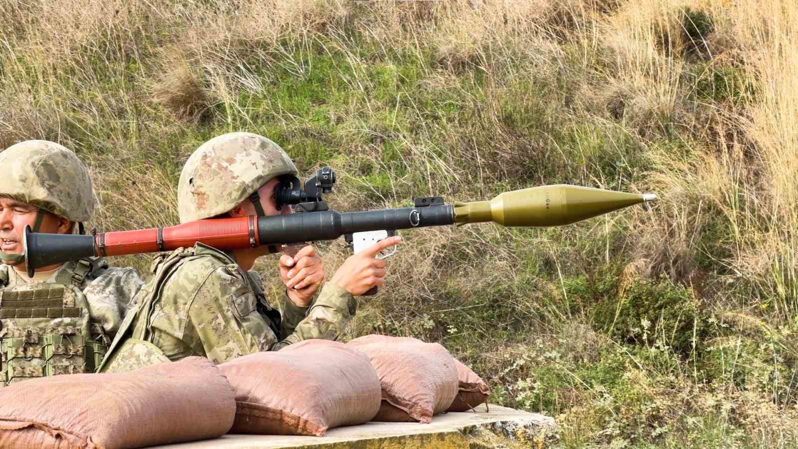 vatan savunmasinin kahramanlari zorlu egitimlerden geciyor 5 cyXg41iz