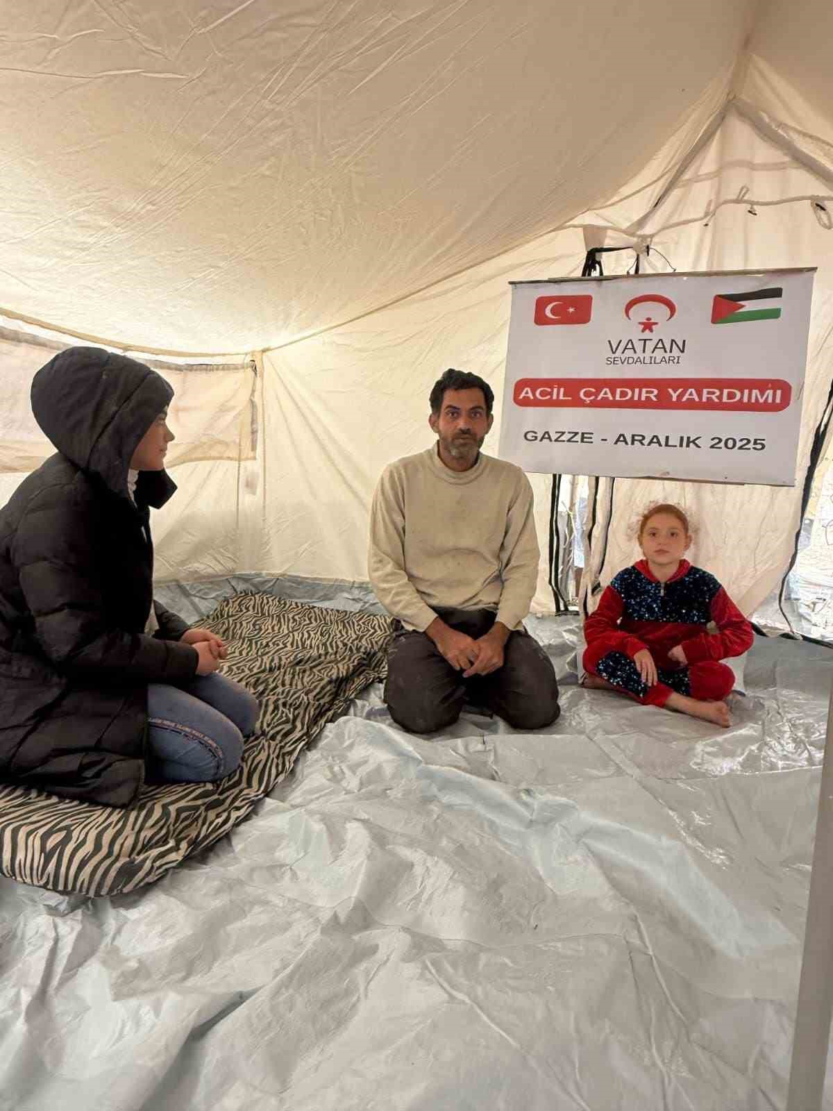vatan sevdalilari vakfindan gazzeye yardim eli 1 XNr9Kcis