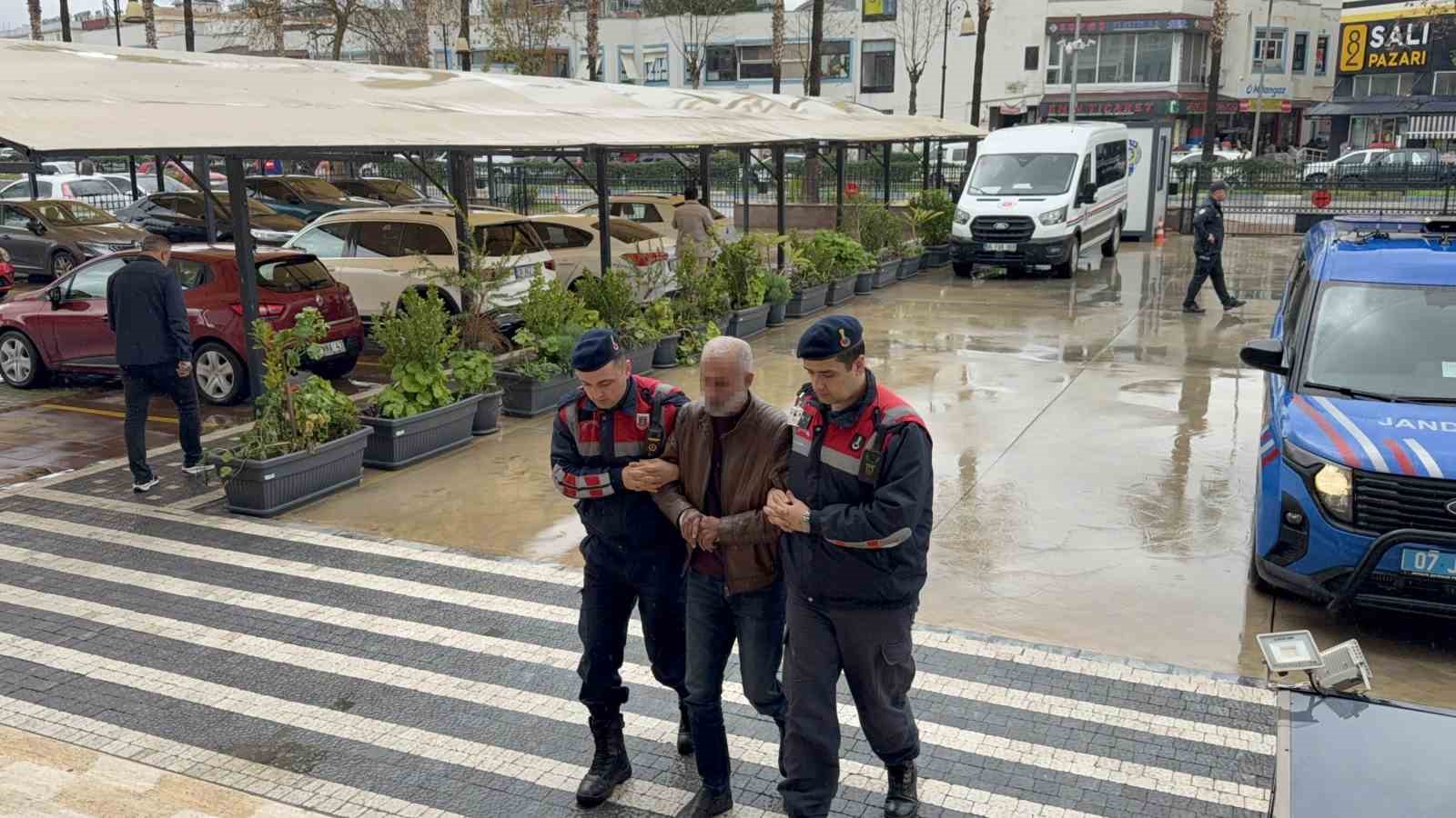 vatandas gorup ihbar etti aci olayin arkasindan cinayet suphesi cikti 3 KBO9F5GS