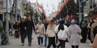 vatandasin-bayram-telasi-sokaklar-doldu-tasti-Ud1354gZ.jpg