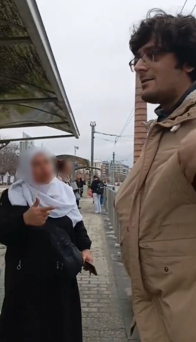 vatandasin yalan soyleyerek dilendigi iddia edilen kadinla ilginc tartismasi 3 wr6r6Lk6