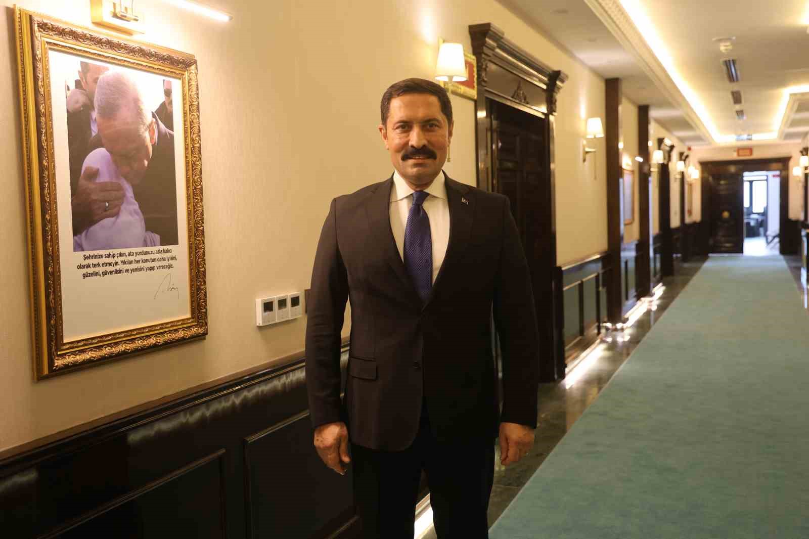 vatandasla devleti bulusturan hatay valiliginin yeni binasi hizmete basladi 2