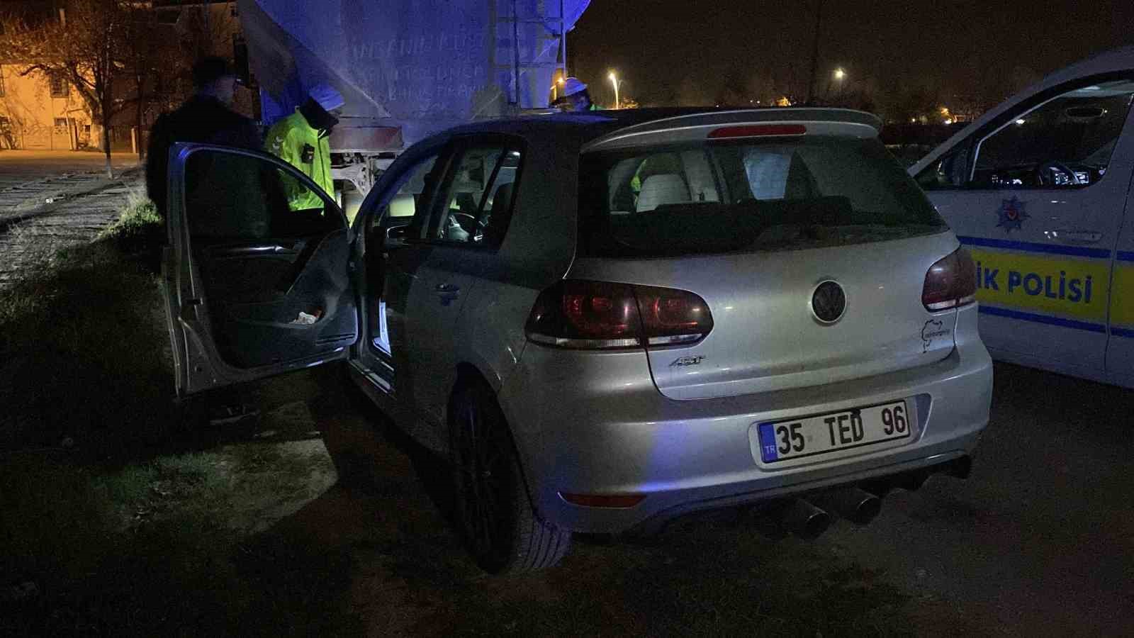 Vatandaşların ihbarı üzerine yakalandı: Abartı egzozlu araç trafikten menedildi 6 vatandaslarin ihbari uzerine yakalandi abarti egzozlu arac trafikten menedildi 2