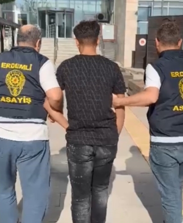 vatandaslik-vaadiyle-700-bin-tllik-dolandiricilik-2-tutuklama-2IYlKrsA.jpg
