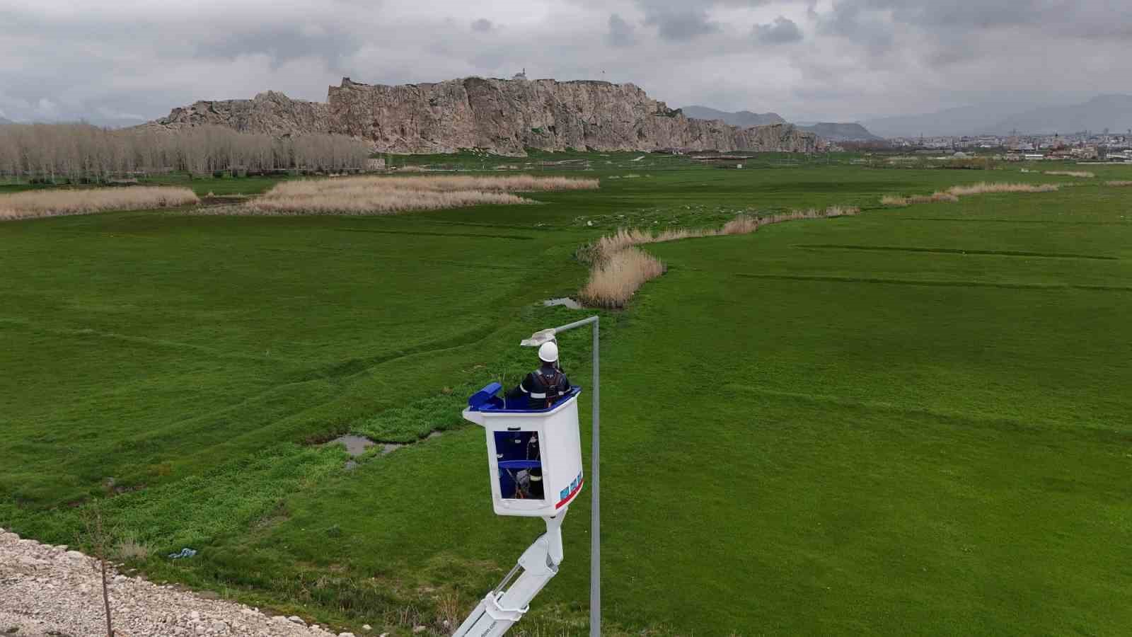 VEDAŞ’tan şebeke güvenliği için bakım-onarım çalışmaları devam ediyor 7 vedastan sebeke guvenligi icin bakim onarim calismalari devam ediyor 3 4iltw8yG