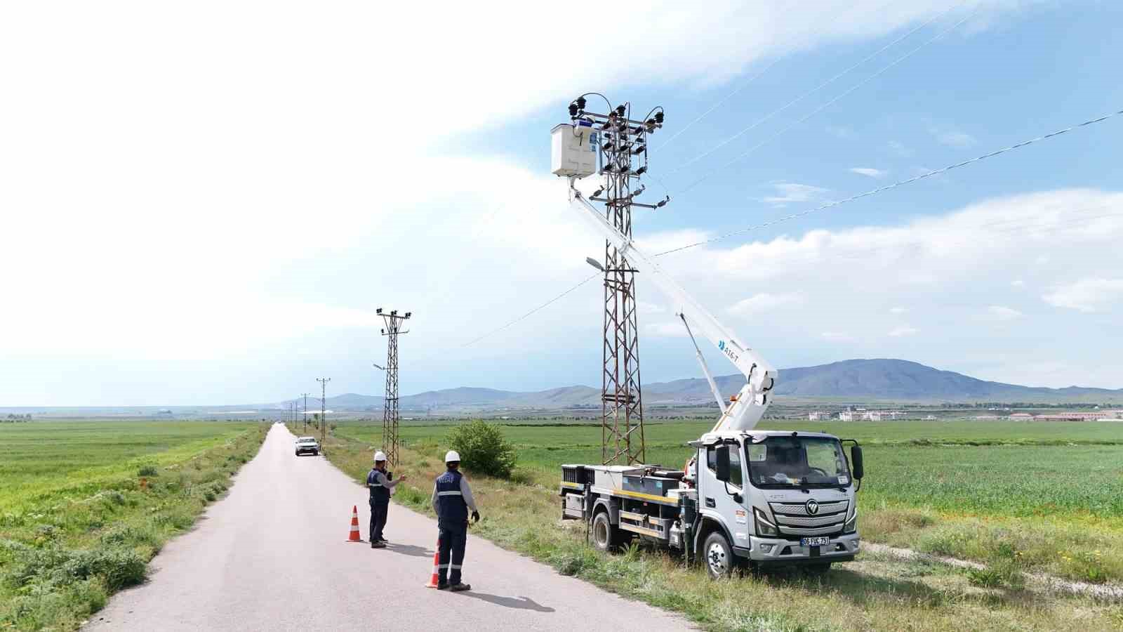 VEDAŞ’tan şebeke güvenliği için bakım-onarım çalışmaları devam ediyor 8 vedastan sebeke guvenligi icin bakim onarim calismalari devam ediyor 4 dulYbTgQ