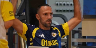 vedat-muriqi-calismalara-basladi-3VFIzqEr.jpg