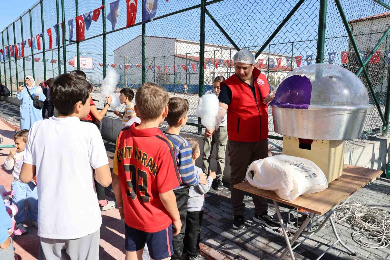 vefatlari turkiyeyi yasa bogmustu isimleri parkta yasatilacak 1 NTBEsuf9
