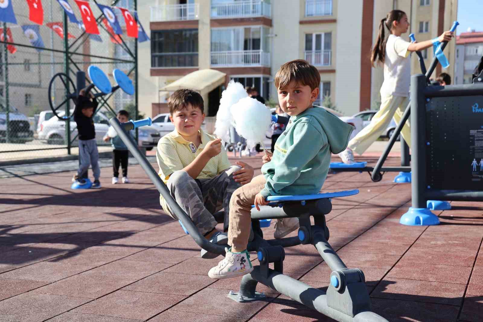 vefatlari turkiyeyi yasa bogmustu isimleri parkta yasatilacak 8 ReIZH9Tz
