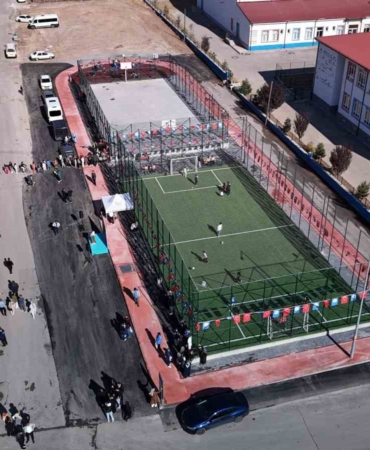 vefatlari-turkiyeyi-yasa-bogmustu-isimleri-parkta-yasatilacak-XXkTqwbL.jpg