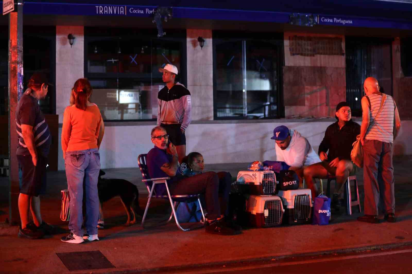 venezueladaki depremlerde 32 kisi hayatini kaybetti 700 kisi yaralandi 22 6adSmnlA