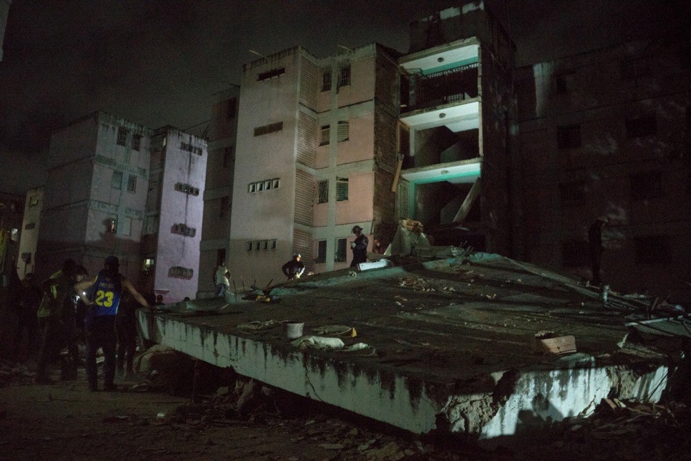 venezueladaki depremlerde 32 kisi hayatini kaybetti 700 kisi yaralandi 7 wN2apIZ4
